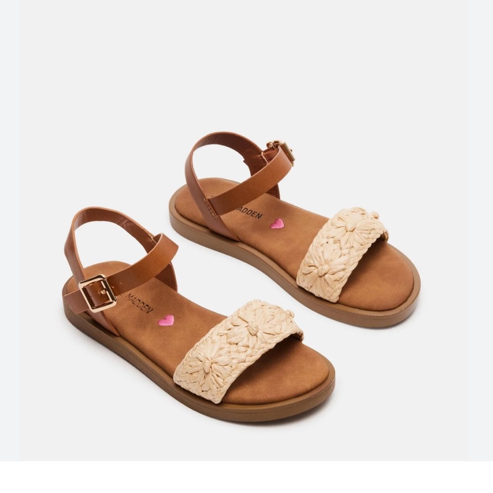 Steve Madden Girls Thea Flat Sandal